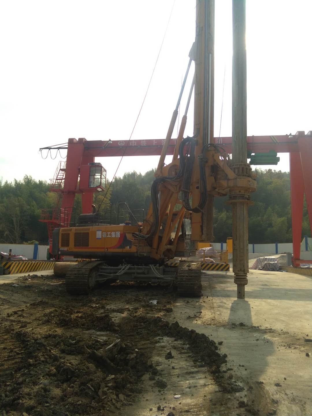 南京無限達杭州地鐵施工旋挖鉆機打樁案例
