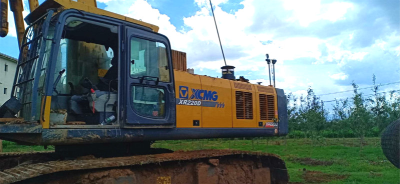 徐工旋挖機在江蘇徐州施工案例 樁徑800毫米，樁深40米